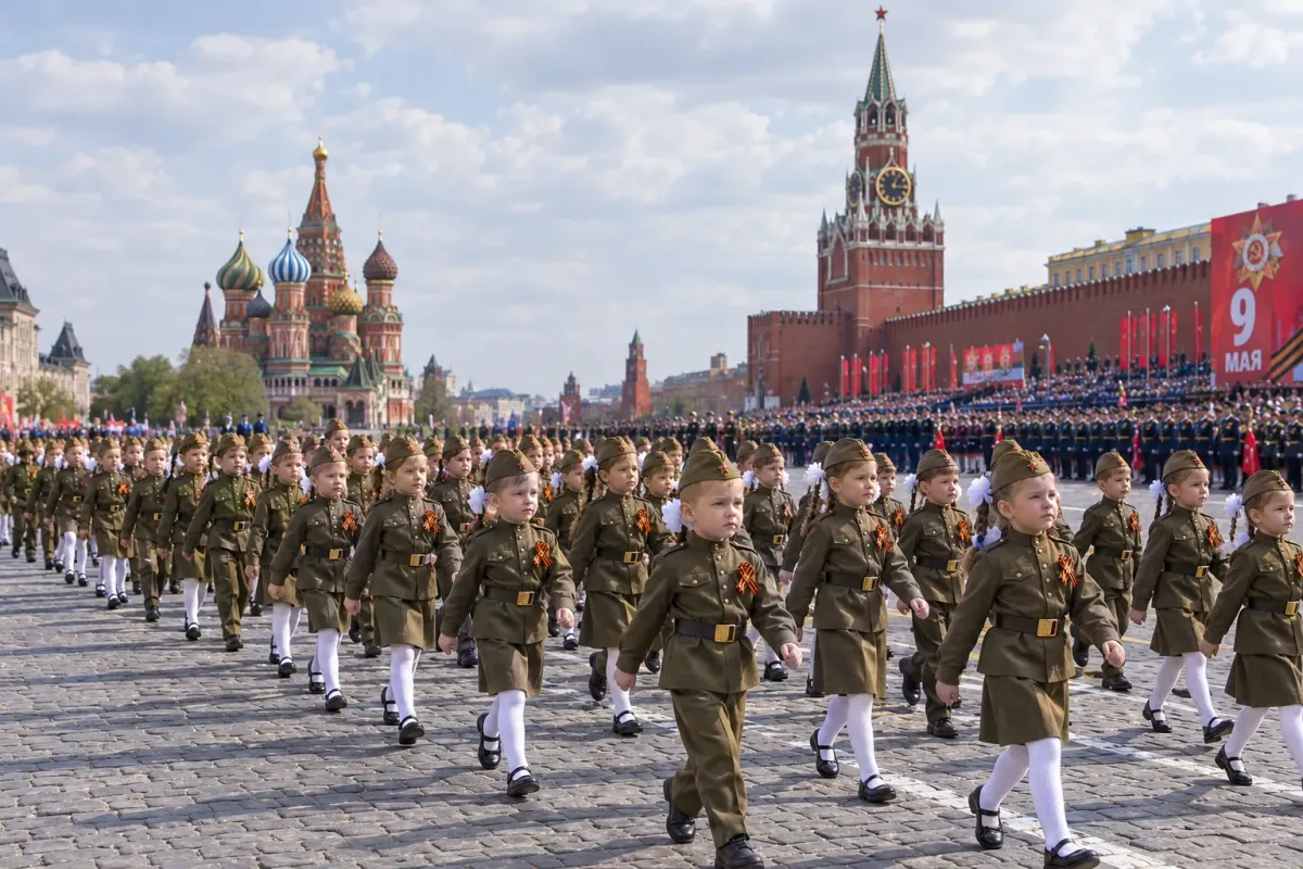 Дитячий парад на Червоній площі